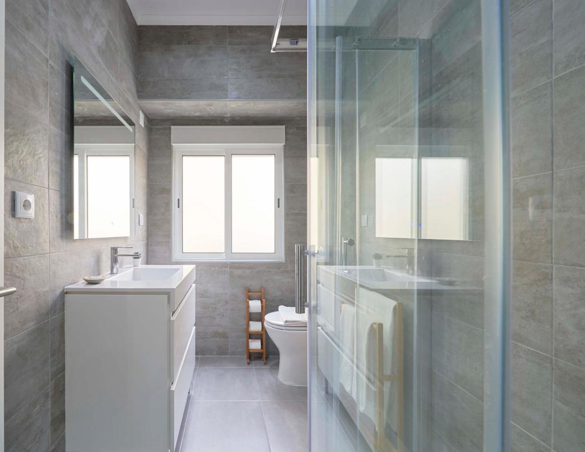 Spacious&Light-Filled 4BR Apartment By TimeColer Amadora Exterior foto
