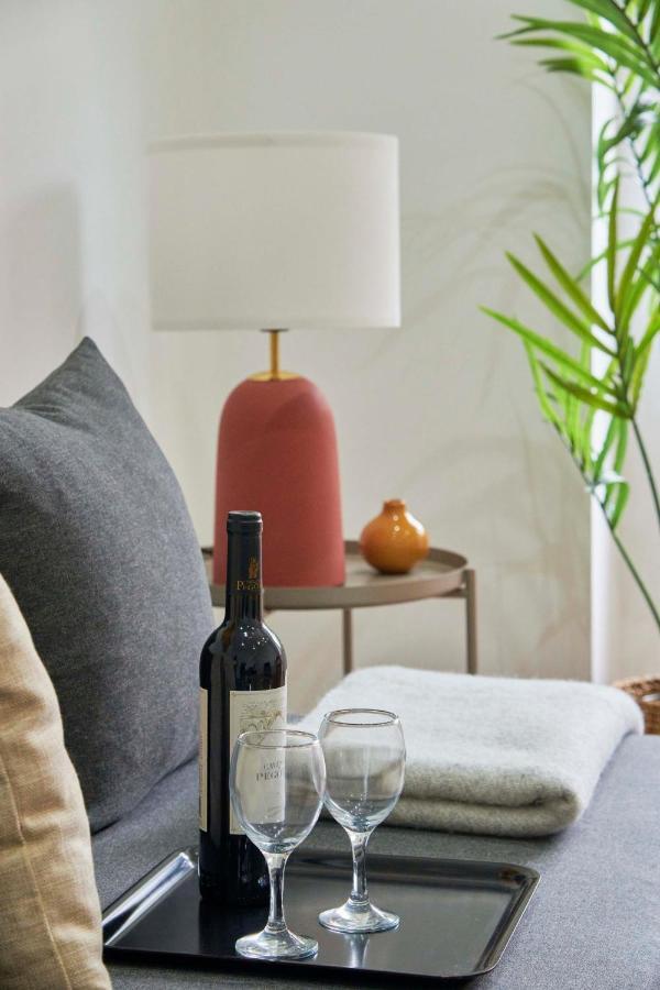 Spacious&Light-Filled 4BR Apartment By TimeColer Amadora Exterior foto