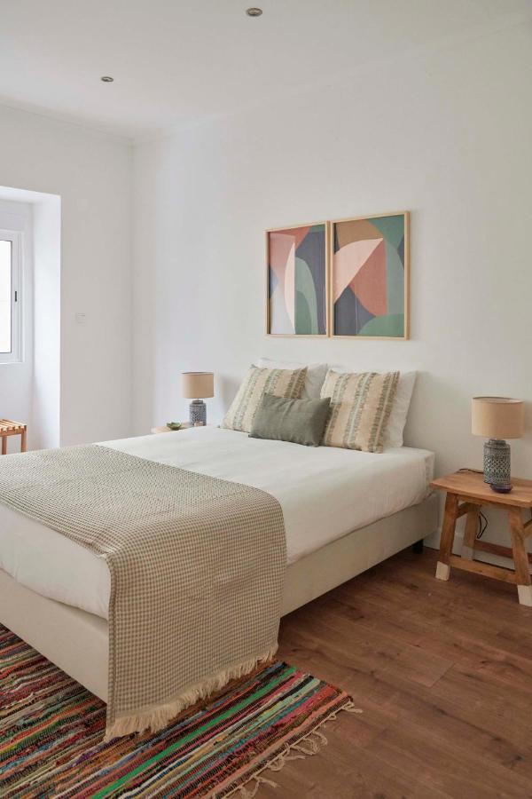 Spacious&Light-Filled 4BR Apartment By TimeColer Amadora Exterior foto